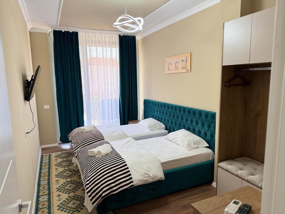Jona City Center 2 Bedroom Confort Suites And Free Parking Tirana Exterior foto